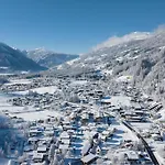 Residenz Sonnenfeld 7 * Neukirchen am Großvenediger